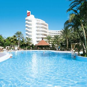 Hotel Riu Papayas